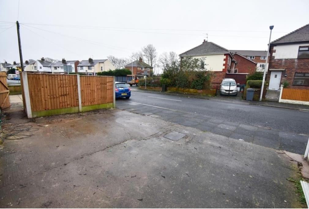Appartement Cheerful 2-bedroom With Off Street Parking Blackpool